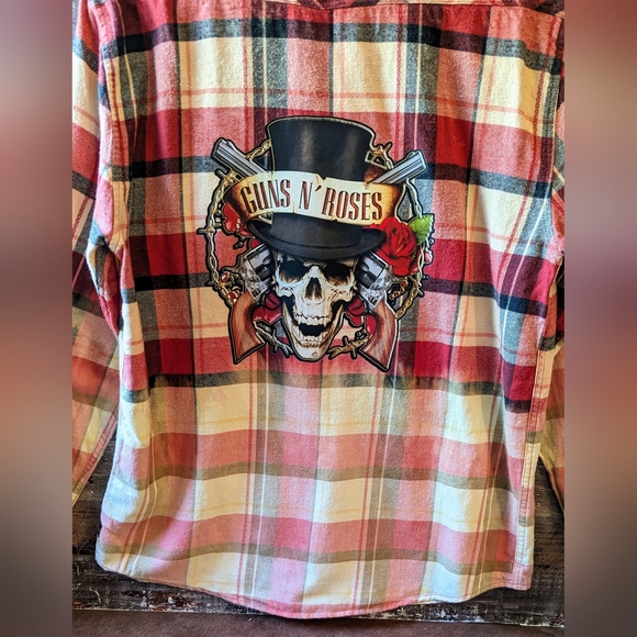 Upcycled Handcrafted Dip Dyed Bleached Flannel Shirt With Guns N Roses - Picture 3 of 13